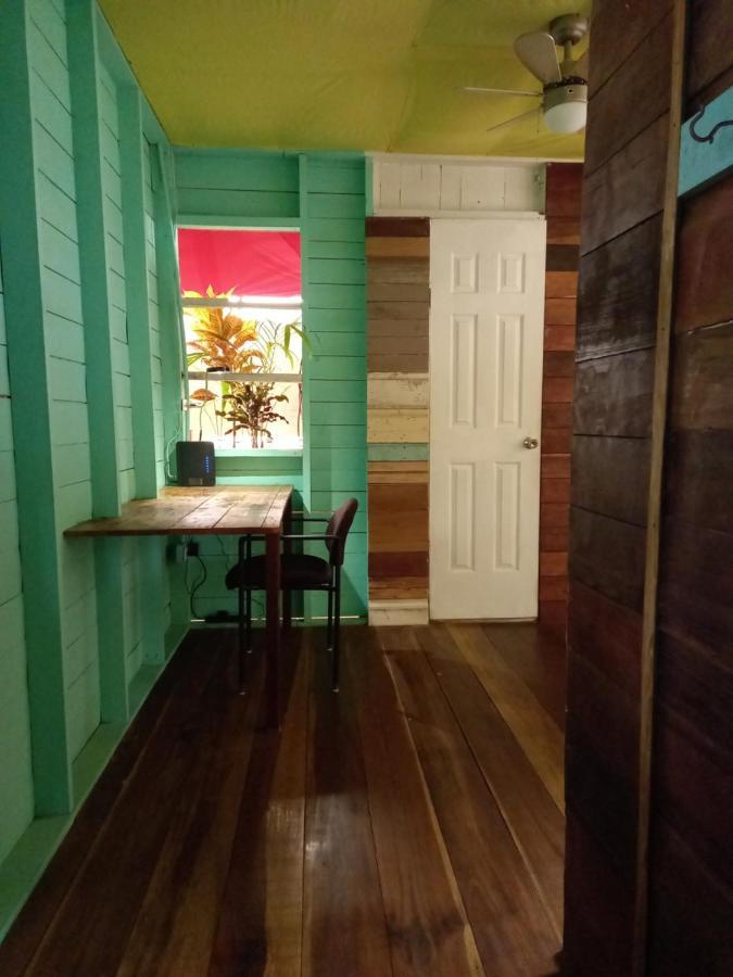 Appartamento Casa Lumiere Bocas del Toro Esterno foto